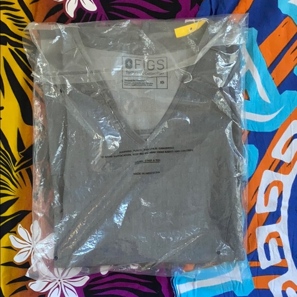 Figs Scrub Top-Gaya - Picture 1 of 1